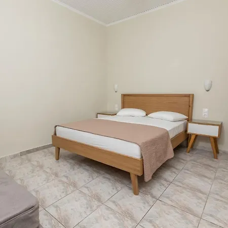 Drossia Bungalows 1 *